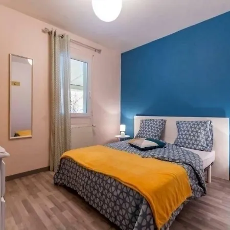House A 2 Pas De La Mer * Pornic